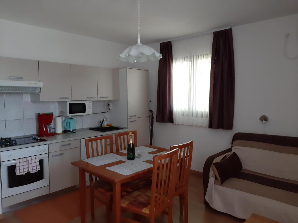 Apartments Agrijan Maslenica Εξωτερικό φωτογραφία