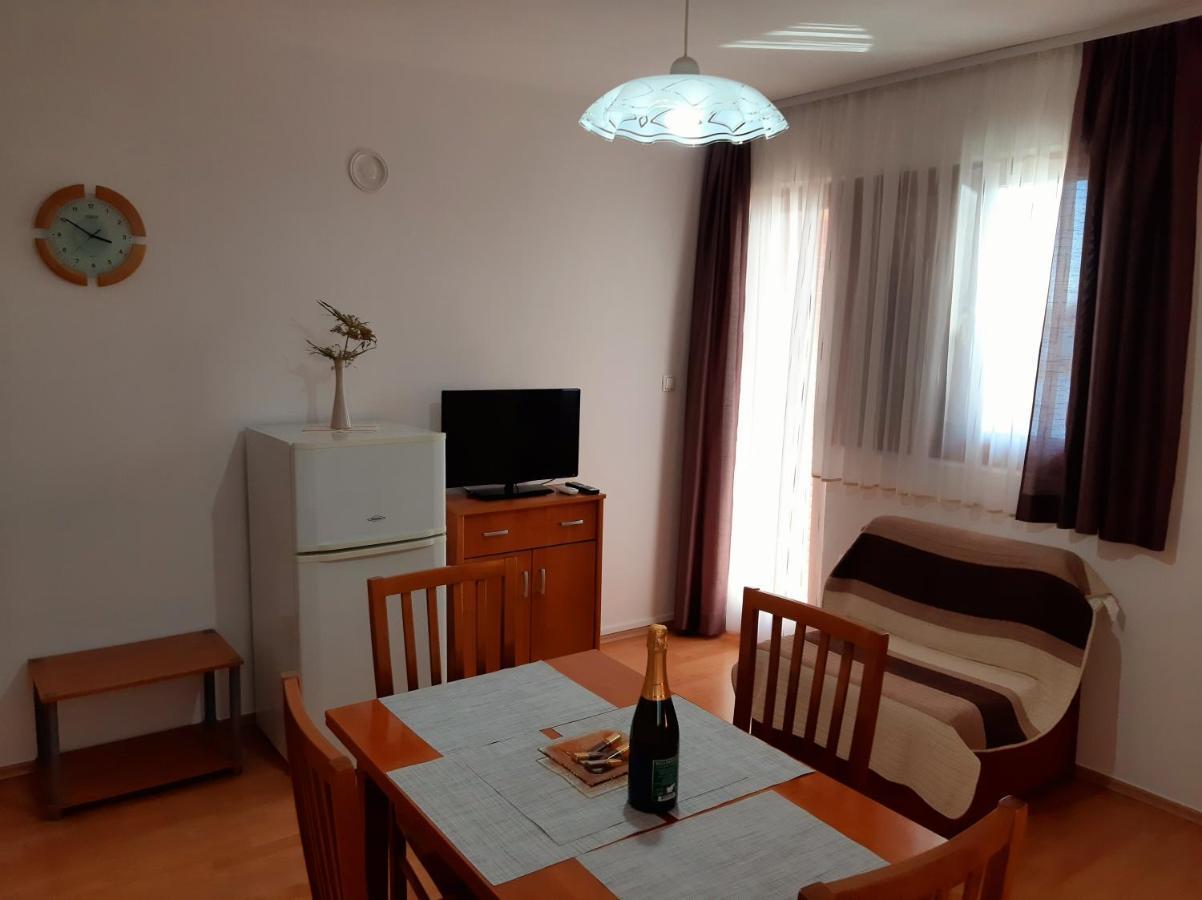 Apartments Agrijan Maslenica Εξωτερικό φωτογραφία
